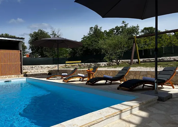 Vakantiehuis Maslina *