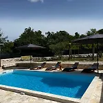 Maslina Сasa de vacaciones